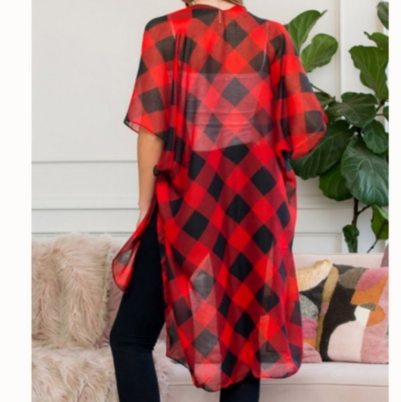 🆕 Red Buffalo Check Kimono - Picture 4 of 7